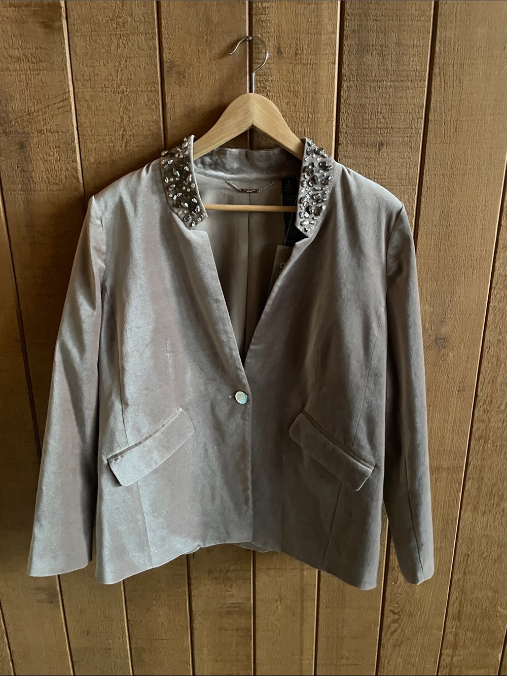 NWT Chico’s velvet and sequins blazer